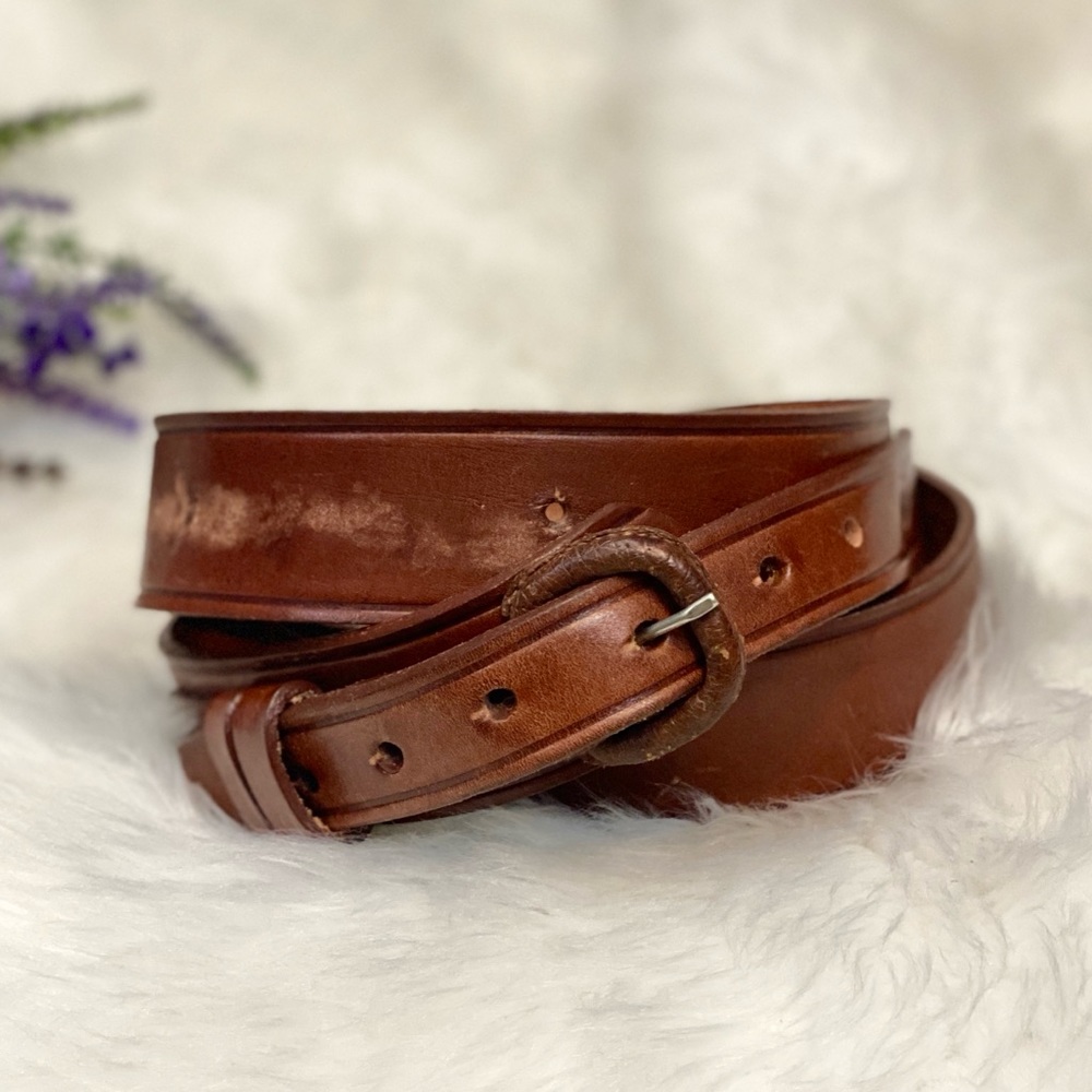 VINTAGE Thick Brown Leather Belt